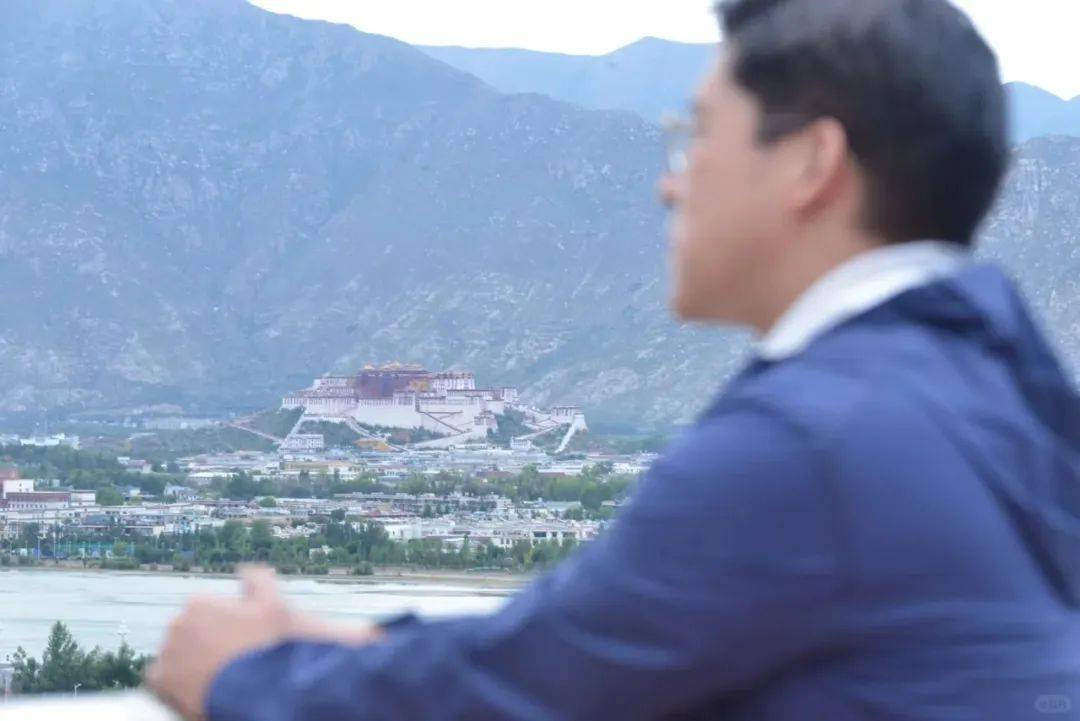 展开全文, 郭晶晶在社, 并配文 展开全文, 郭晶晶在社, 并配文