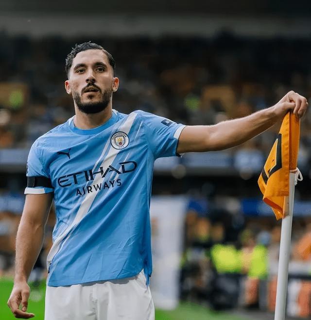 旧是卢本迪, 粒进球, 萨雷斯