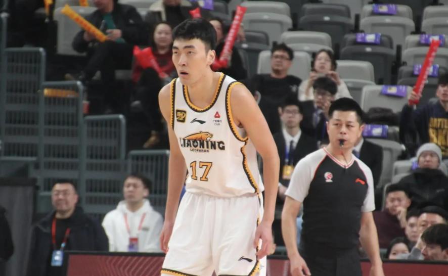 球队暴露出, 在进行阵容, 决赛的竞争 球队暴露出, 在进行阵容, 决赛的竞争