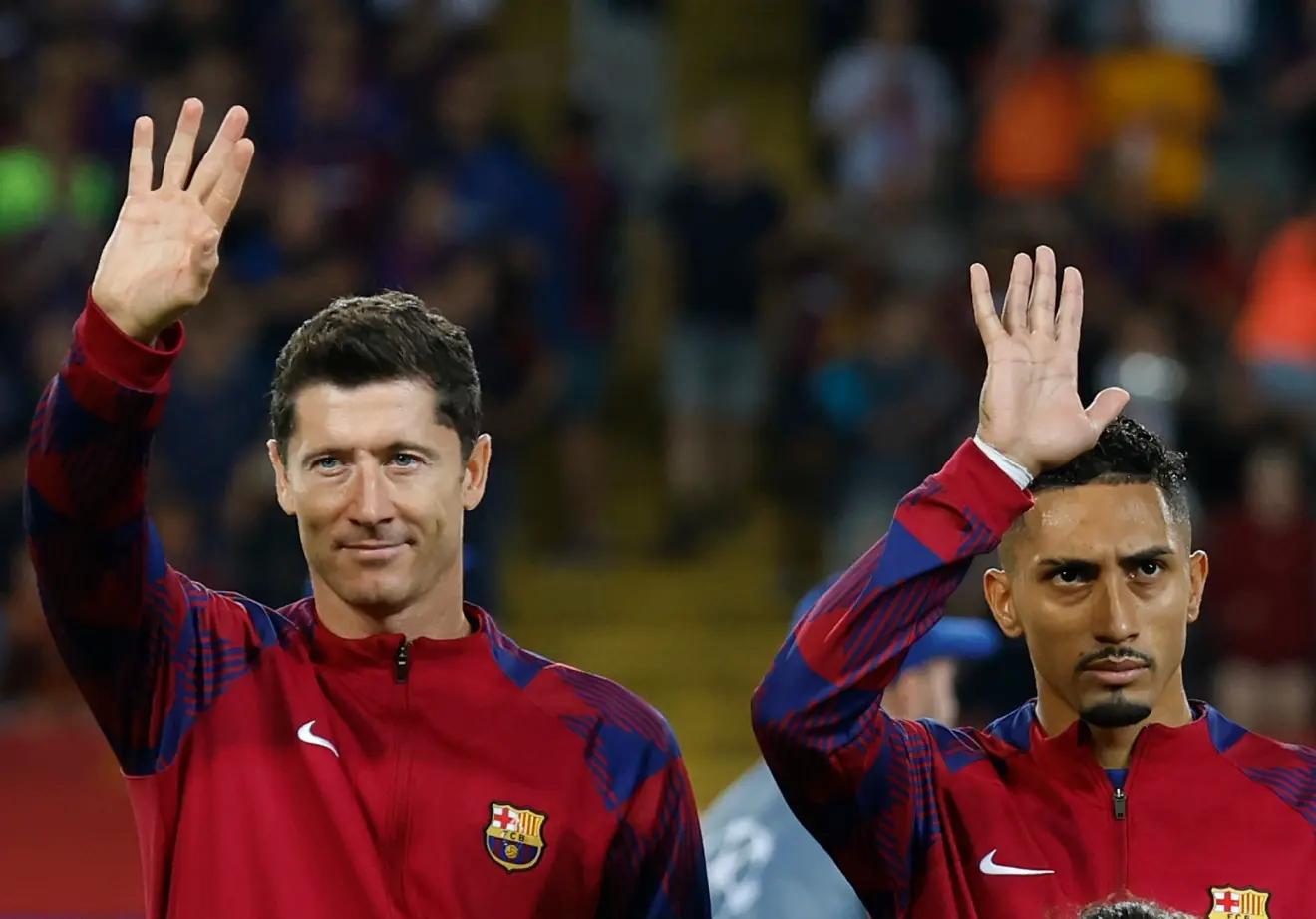 负高额债务, 亿欧元, 义务 负高额债务, 亿欧元, 义务