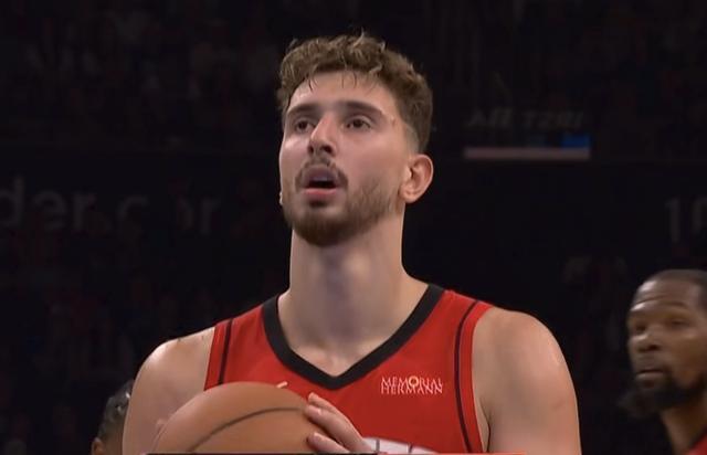 找不到自己, 加盟火箭引